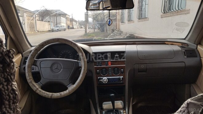 Mercedes C 180 1994, 280,047 km - 1.8 l - Quba