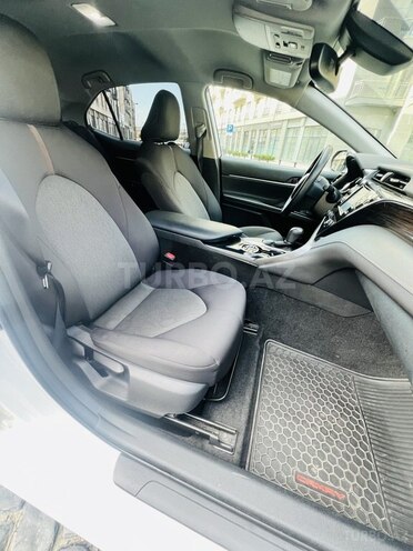 Toyota Camry 2019, 150,000 km - 2.5 л - Bakı