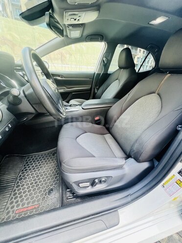 Toyota Camry 2019, 150,000 km - 2.5 л - Bakı