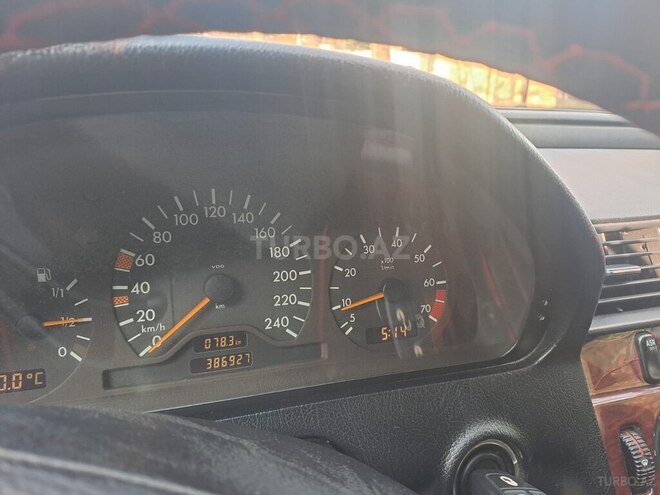 Mercedes C 180 1998, 387,000 km - 1.8 l - Mingəçevir