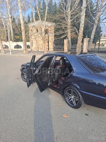 Mercedes C 180 1998, 387,000 km - 1.8 l - Mingəçevir