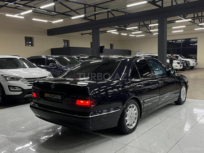 Mercedes E 220 d 2000, 358,000 km - 2.2 l - Bakı