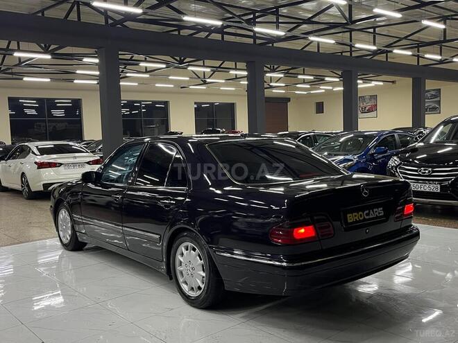 Mercedes E 220 d 2000, 358,000 km - 2.2 l - Bakı