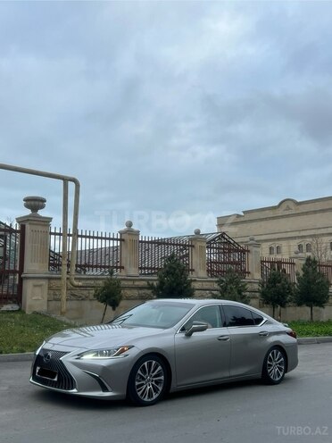 Lexus ES 300h 2020, 63,000 km - 2.5 l - Bakı