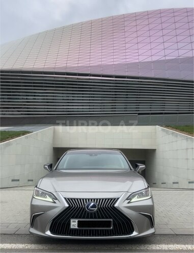 Lexus ES 300h 2020, 63,000 km - 2.5 l - Bakı