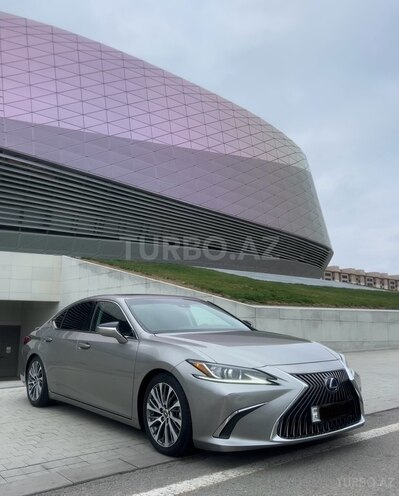 Lexus ES 300h 2020, 63,000 km - 2.5 l - Bakı