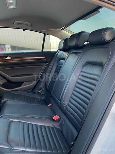 Volkswagen Passat 2016, 207,000 km - 1.8 l - Bakı