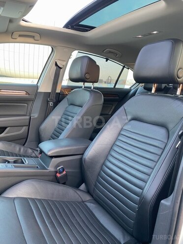 Volkswagen Passat 2016, 207,000 km - 1.8 l - Bakı