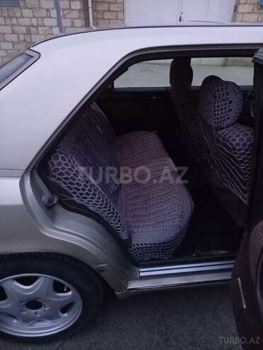 Mercedes E 230 1990, 410,000 km - 2.3 l - Gəncə