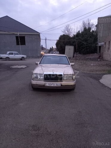 Mercedes E 230 1990, 410,000 km - 2.3 l - Gəncə