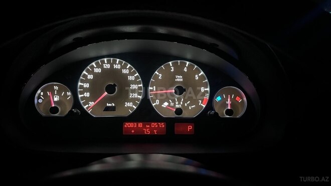 BMW 318 2002, 208,318 km - 2.0 l - Bakı