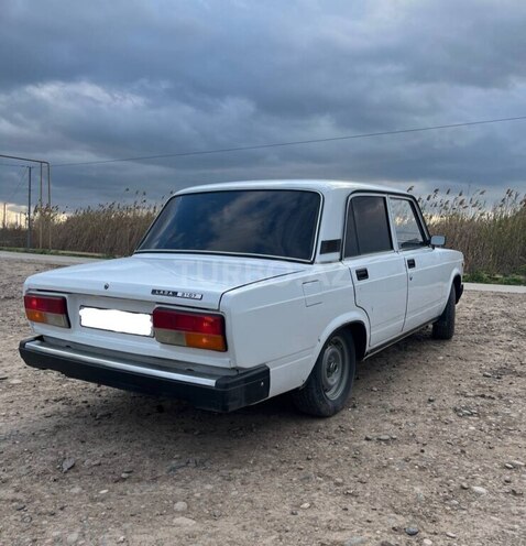 LADA (VAZ) 2107 2005, 120,000 km - 1.6 л - Saatlı