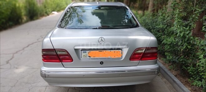 Mercedes E 270 2000, 540,850 km - 2.7 л - Bakı