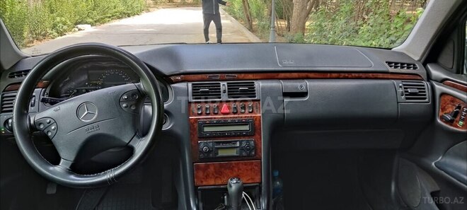 Mercedes E 270 2000, 540,850 km - 2.7 л - Bakı