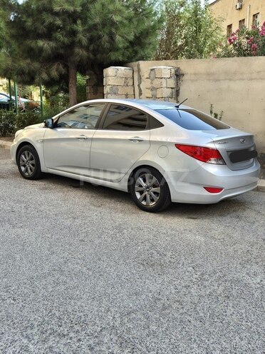Hyundai Accent 2011, 182,000 km - 1.6 l - Bakı