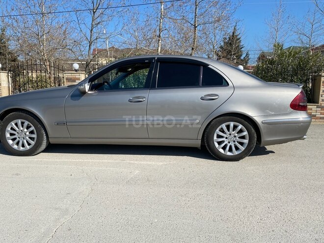 Mercedes E 270 2002, 437,555 km - 2.7 l - Bakı