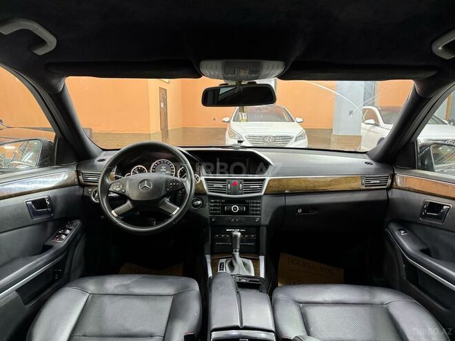 Mercedes E 220 d 2010, 287,396 km - 2.2 л - Xırdalan
