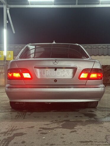 Mercedes E 320 2000, 398,000 km - 3.2 l - Gəncə