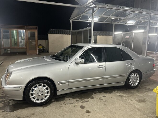 Mercedes E 320 2000, 398,000 km - 3.2 l - Gəncə