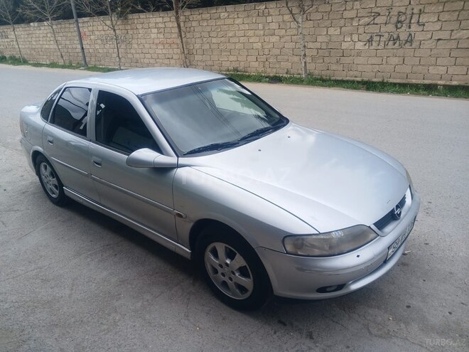 Opel Vectra 2001, 250,000 km - 1.8 l - Bakı