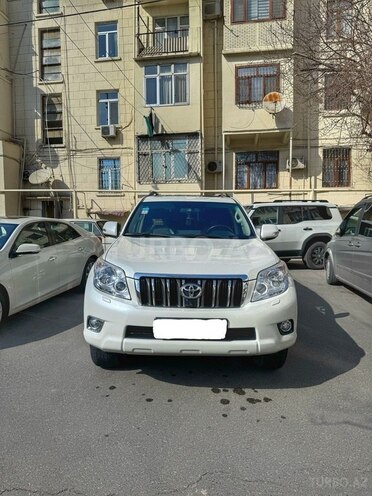 Toyota Land Cruiser Prado 2013, 77,300 km - 2.7 л - Bakı