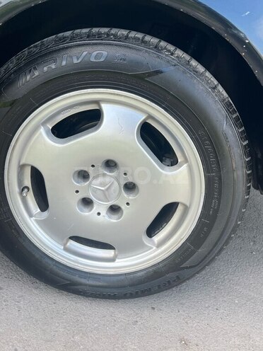 Mercedes E 200 1998, 512,452 km - 2.0 l - Göyçay