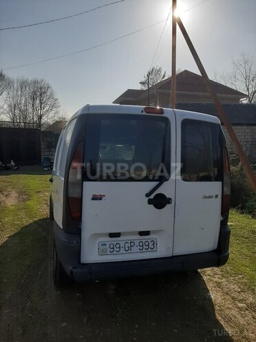 Fiat Doblo 2003, 302,000 km - 1.9 l - Lənkəran