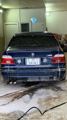 BMW 540 1998, 266,000 km - 4.4 l - Qusar