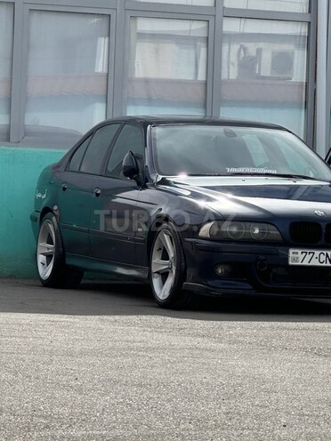 BMW 540 1998, 266,000 km - 4.4 l - Qusar