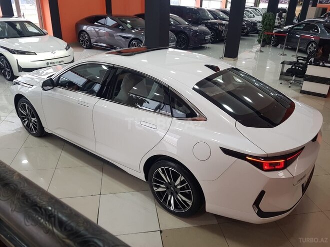 Changan Qiyuan A05 2023, 0 km - 1.5 l - Bakı