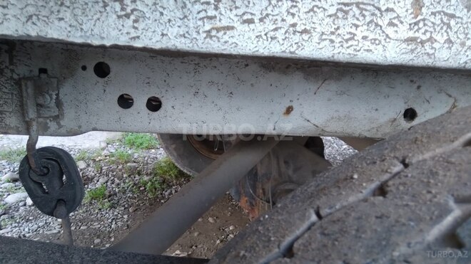 Ford Transit 2002, 123,456 km - 2.4 l - Quba