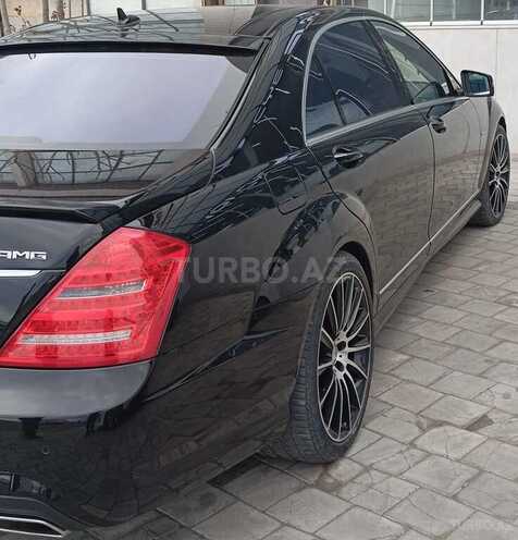 Mercedes S 500 2010, 167,400 km - 5.5 l - Bakı