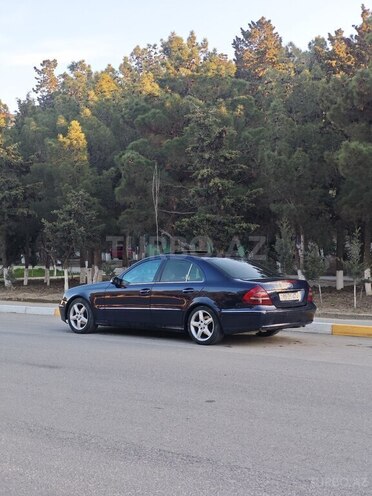 Mercedes E 270 2002, 474,039 km - 2.7 l - Sumqayıt