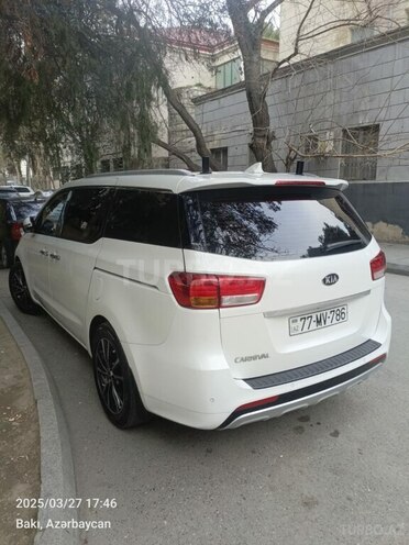 Kia Carnival 2014, 215,298 km - 2.2 l - Bakı