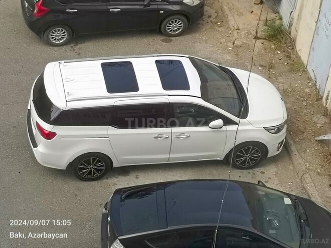 Kia Carnival 2014, 215,298 km - 2.2 l - Bakı