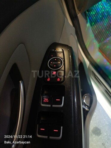 Kia Carnival 2014, 215,298 km - 2.2 l - Bakı