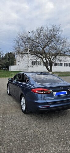 Ford Fusion (North America) 2019, 115,000 km - 1.5 l - Qazax