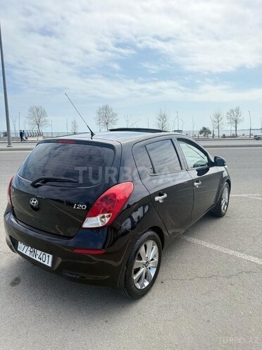 Hyundai i20 2012, 105,000 km - 1.4 l - Bakı