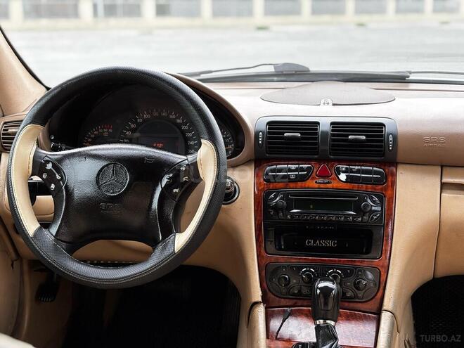 Mercedes C 180 2001, 584,000 km - 1.8 l - Sabirabad