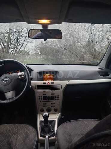 Opel Astra 2008, 467,403 km - 2.0 l - Qəbələ