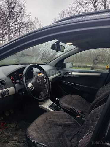 Opel Astra 2008, 467,403 km - 2.0 l - Qəbələ