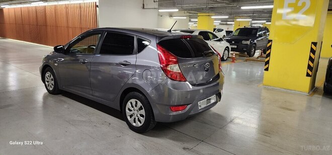 Hyundai Accent 2015, 137,546 km - 1.6 l - Bakı
