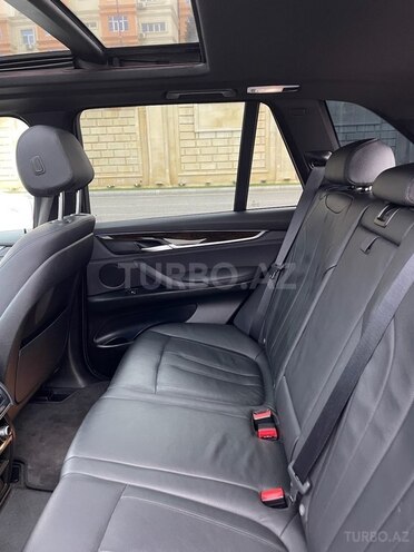 BMW X5 2017, 136,794 km - 2.0 l - Bakı