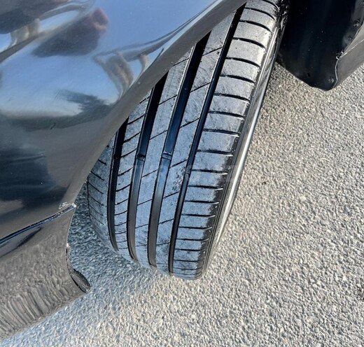 BMW 528 1998, 298,754 km - 2.8 l - Bakı
