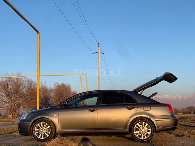 Toyota Avensis 2006, 390,000 km - 2.2 л - Naxçıvan