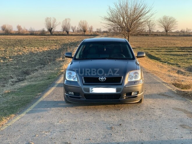 Toyota Avensis 2006, 390,000 km - 2.2 л - Naxçıvan