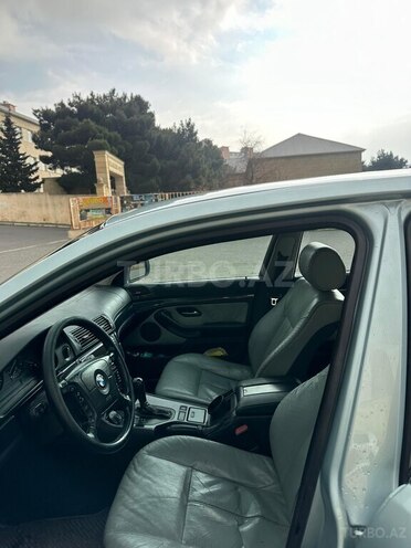 BMW 525 2001, 278,000 km - 2.5 l - Bakı