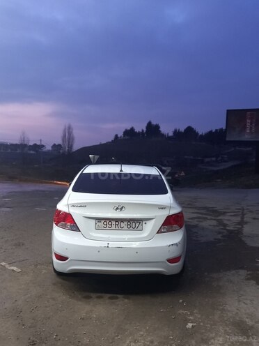 Hyundai Accent 2011, 305,000 km - 1.6 l - Bakı