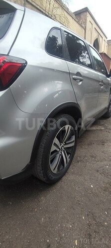 Mitsubishi Outlander Sport 2019, 88,648 km - 2.0 л - Bakı