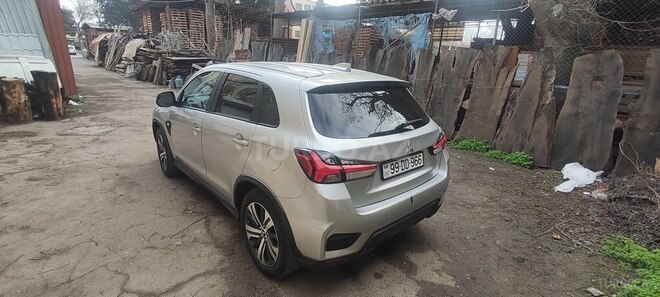 Mitsubishi Outlander Sport 2019, 88,648 km - 2.0 л - Bakı